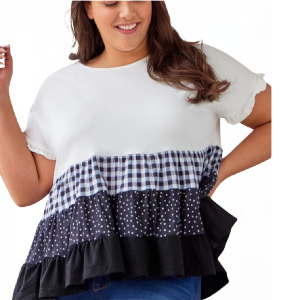 Women's Black and White Checkered Top Womens Size 1XL